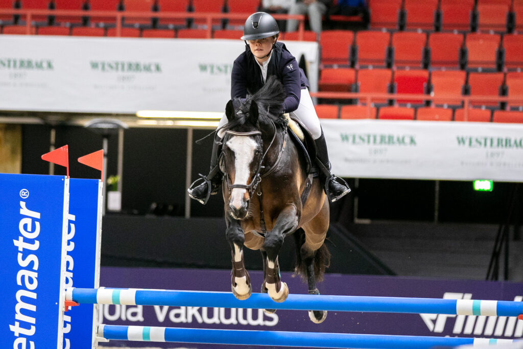 Olivia Tuomi Alabama-Balia. Kuvaaja Iita-Maria Ahtiainen