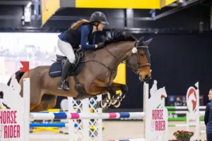 Marie Granö ja Catlike Lady Leopard, kuva SRL Hanna Heinonen